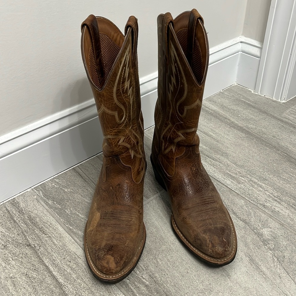 Ariat Heritage R Toe Western Boot